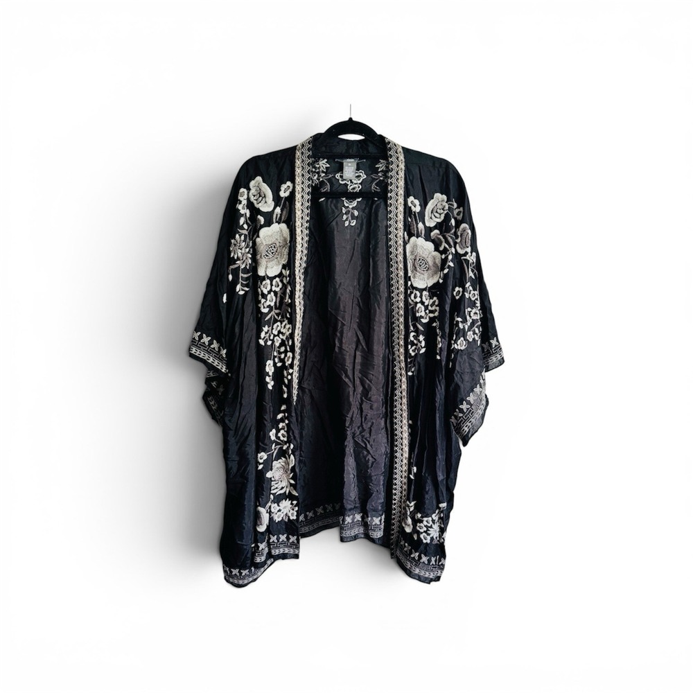 Chelsea & Theodore Embroidered Kimono 3X Boho Floral Open Front Black Western